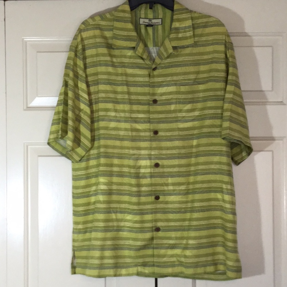 Tommy Bahama 100% Silk Button Front Shirt  size M
